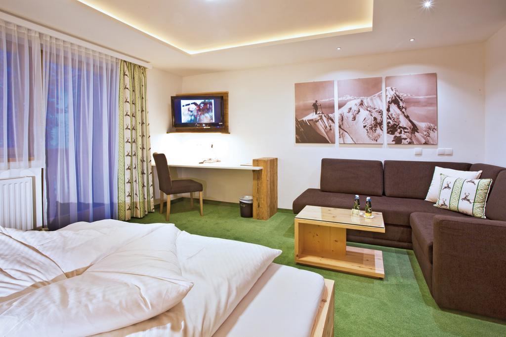 Landhotel Alpenhof Filzmoos Rum bild
